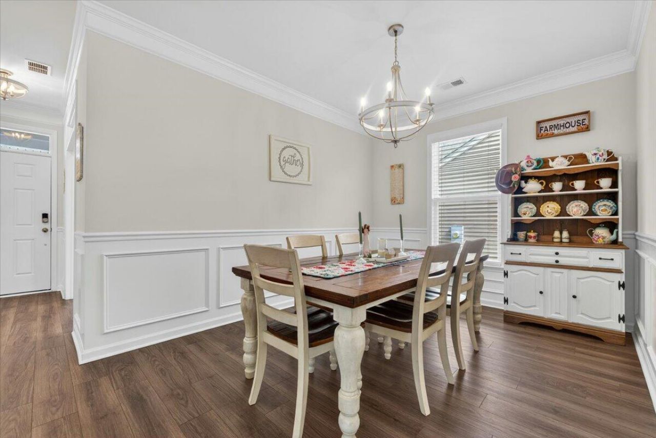 235 Silk Oak Drive Photo 8