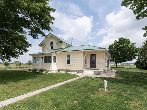 11366 County Road 38 Road, Millersburg, IN 46543