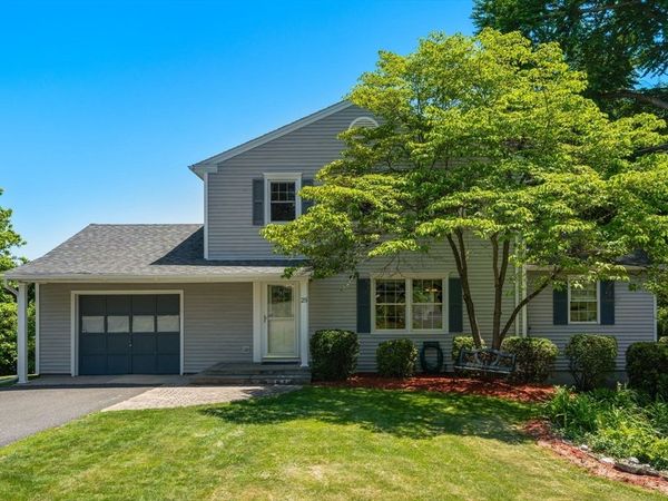25 Everett Ave, Belchertown, MA 01007