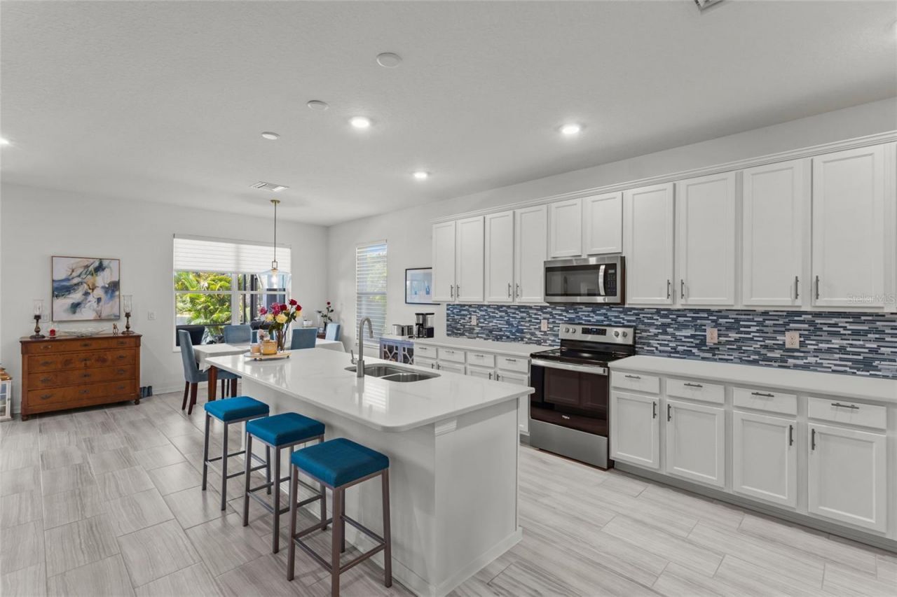 4836 Reisswood Loop, Palmetto, FL 34221 Photo