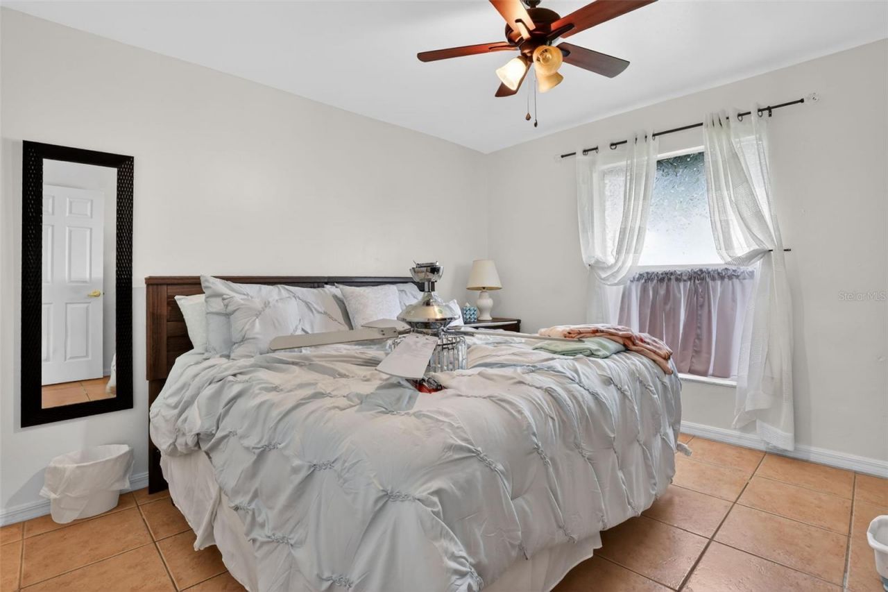 4105 NE 20th Place , Cape Coral, FL 33909 Photo