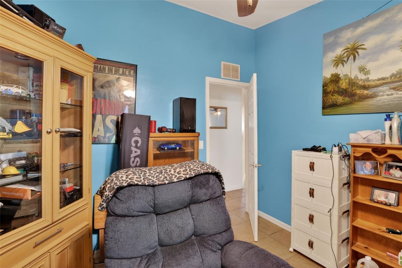 4105 NE 20th Place , Cape Coral, FL 33909 Photo