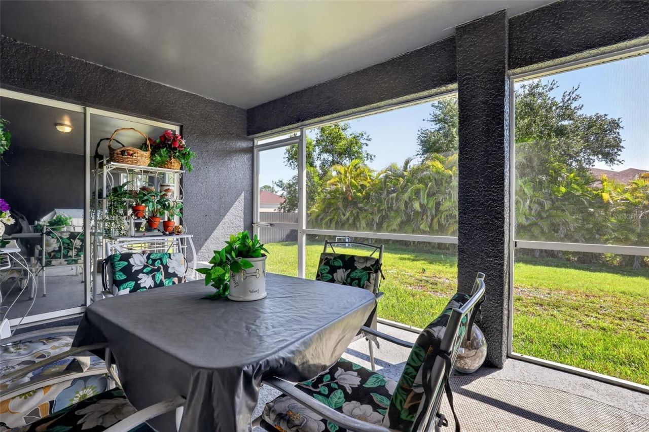 4105 NE 20th Place , Cape Coral, FL 33909 Photo