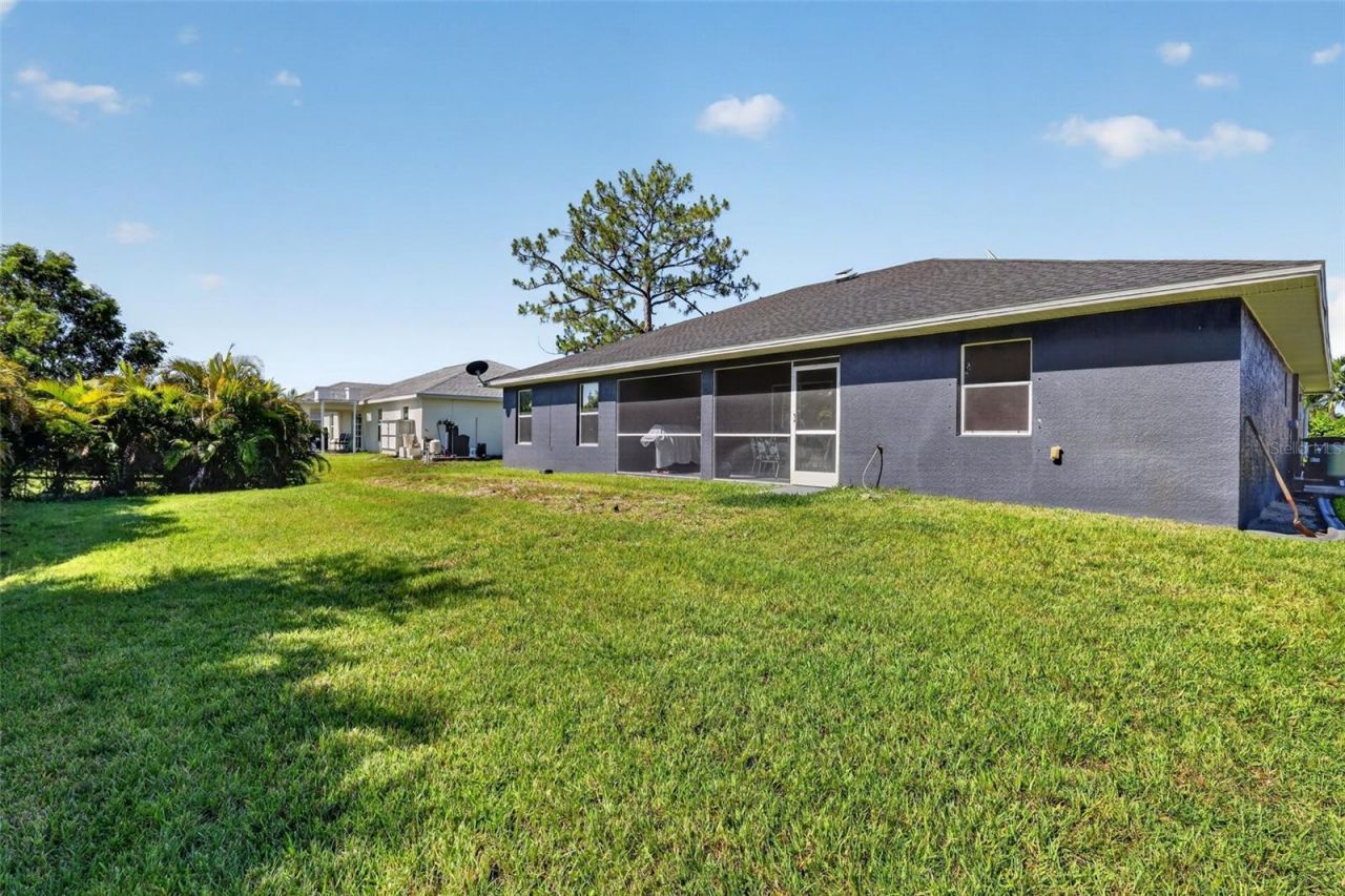 4105 NE 20th Place , Cape Coral, FL 33909 Photo