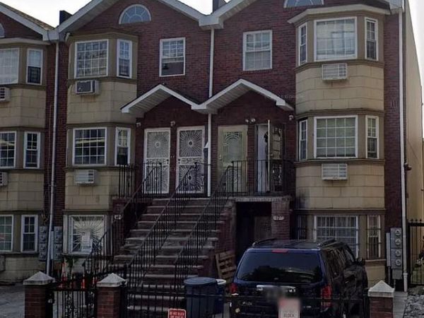 12 East 29th Street E, Brooklyn, NY 11226