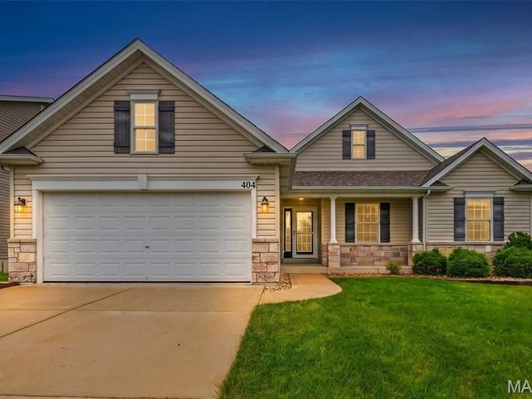404 Shady River Drive, O'Fallon, MO 63366