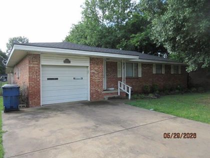 332 N Adair Street  Vinita, OK 74301