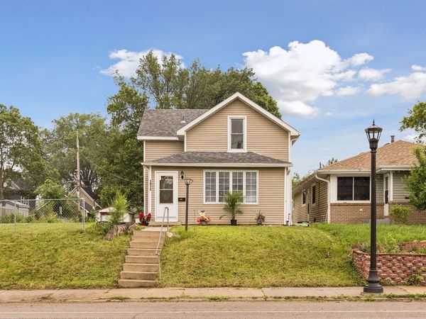 1915 Glenwood Avenue , Minneapolis, MN 55405