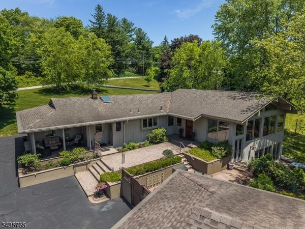 219 W Valley Brook Rd, Washington, NJ 07830