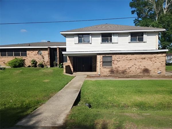 209 HISTORIC EAST Street , Garyville, LA 70051