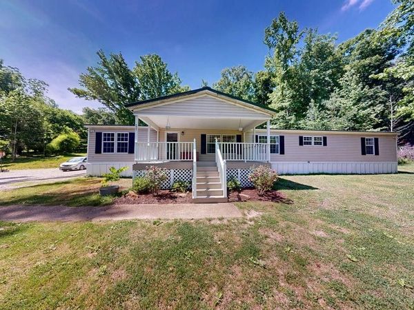 4805 Love Branch Rd, Hampshire, TN 38461