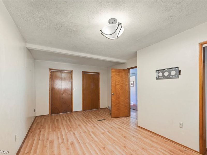 304 Howland Wilson Road NE, Warren, OH 44484 Photo 9