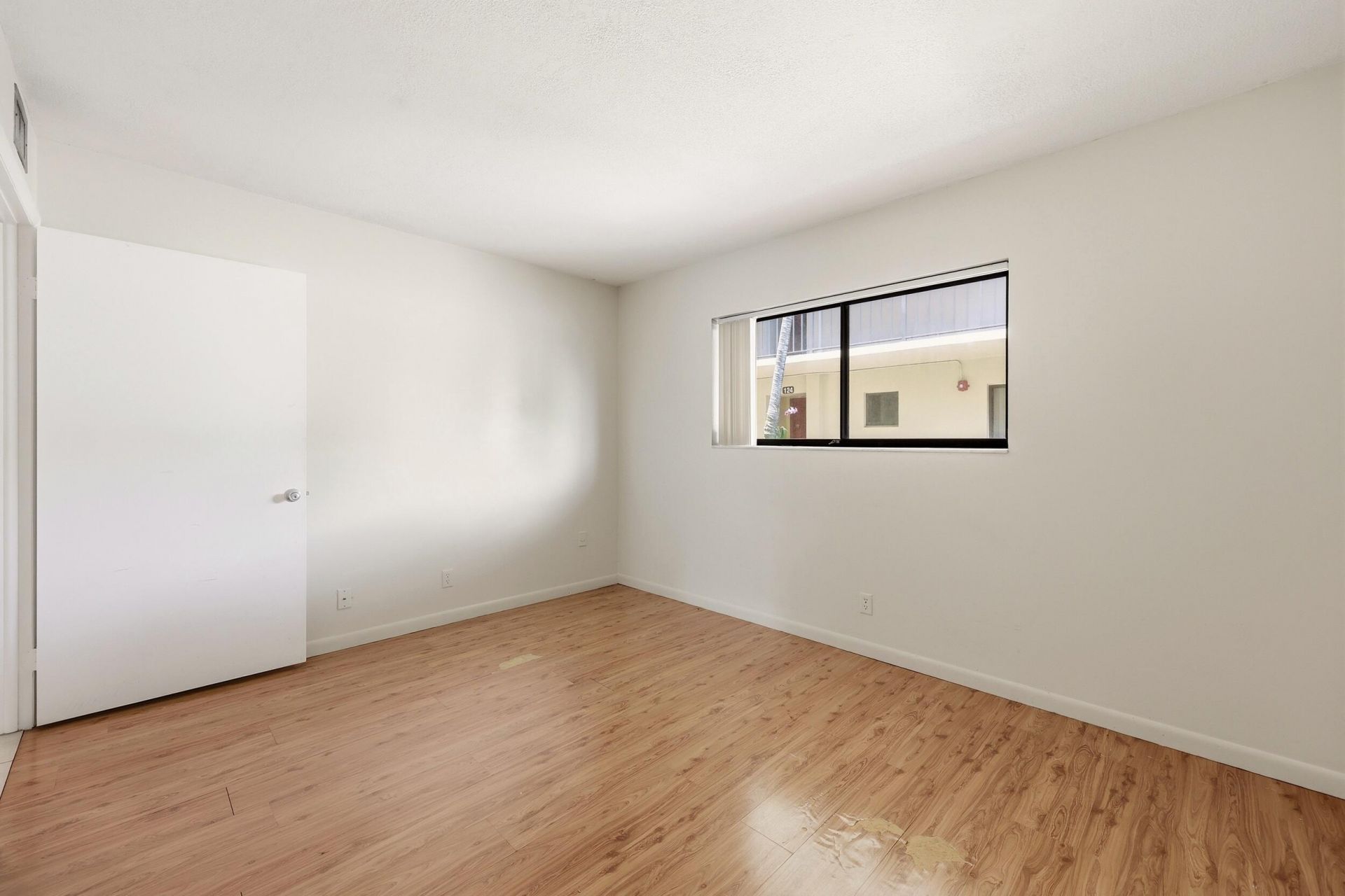 5160 Las Verdes Circle, Unit 101, Delray Beach, FL 33484 Photo