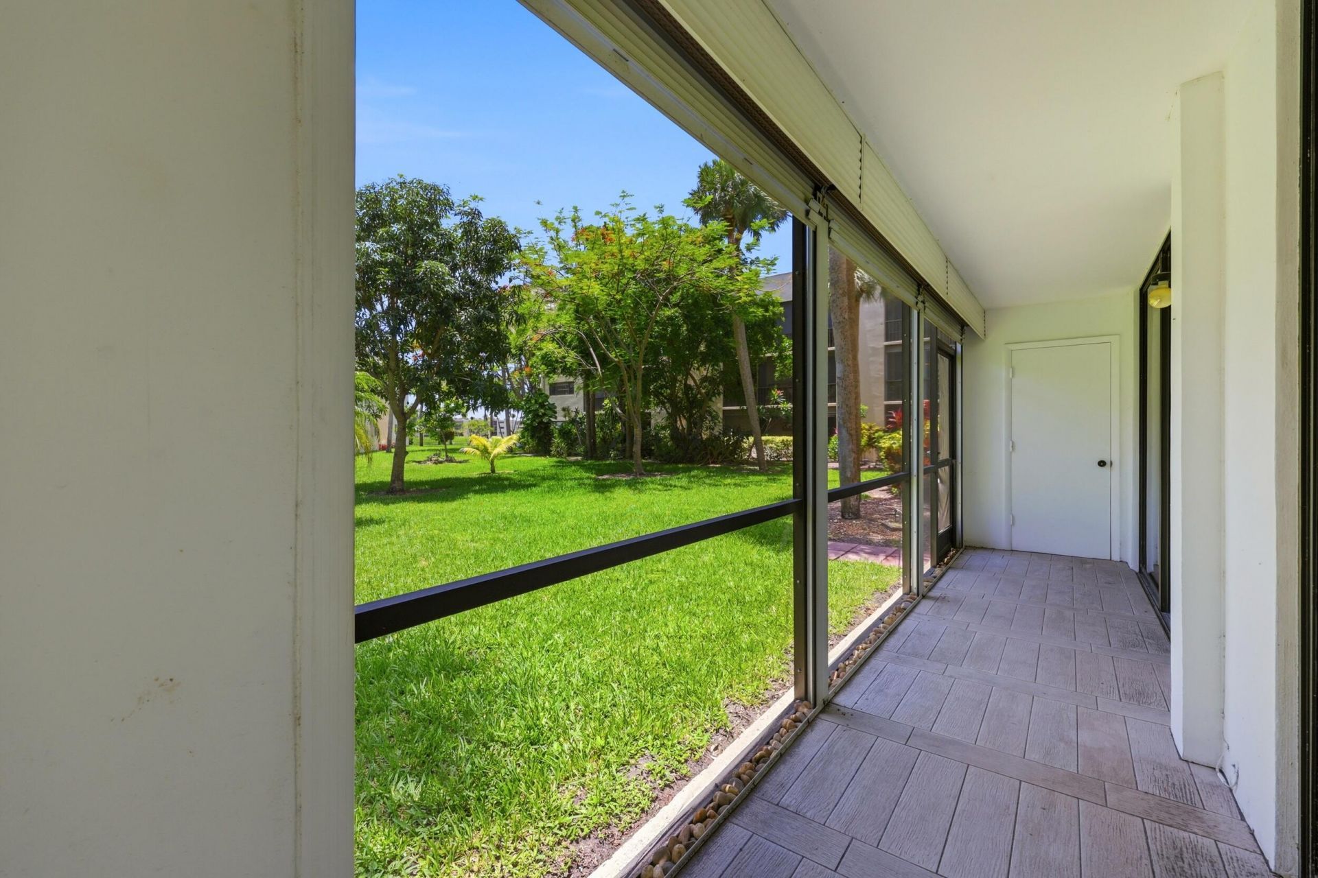 5160 Las Verdes Circle, Unit 101, Delray Beach, FL 33484 Photo