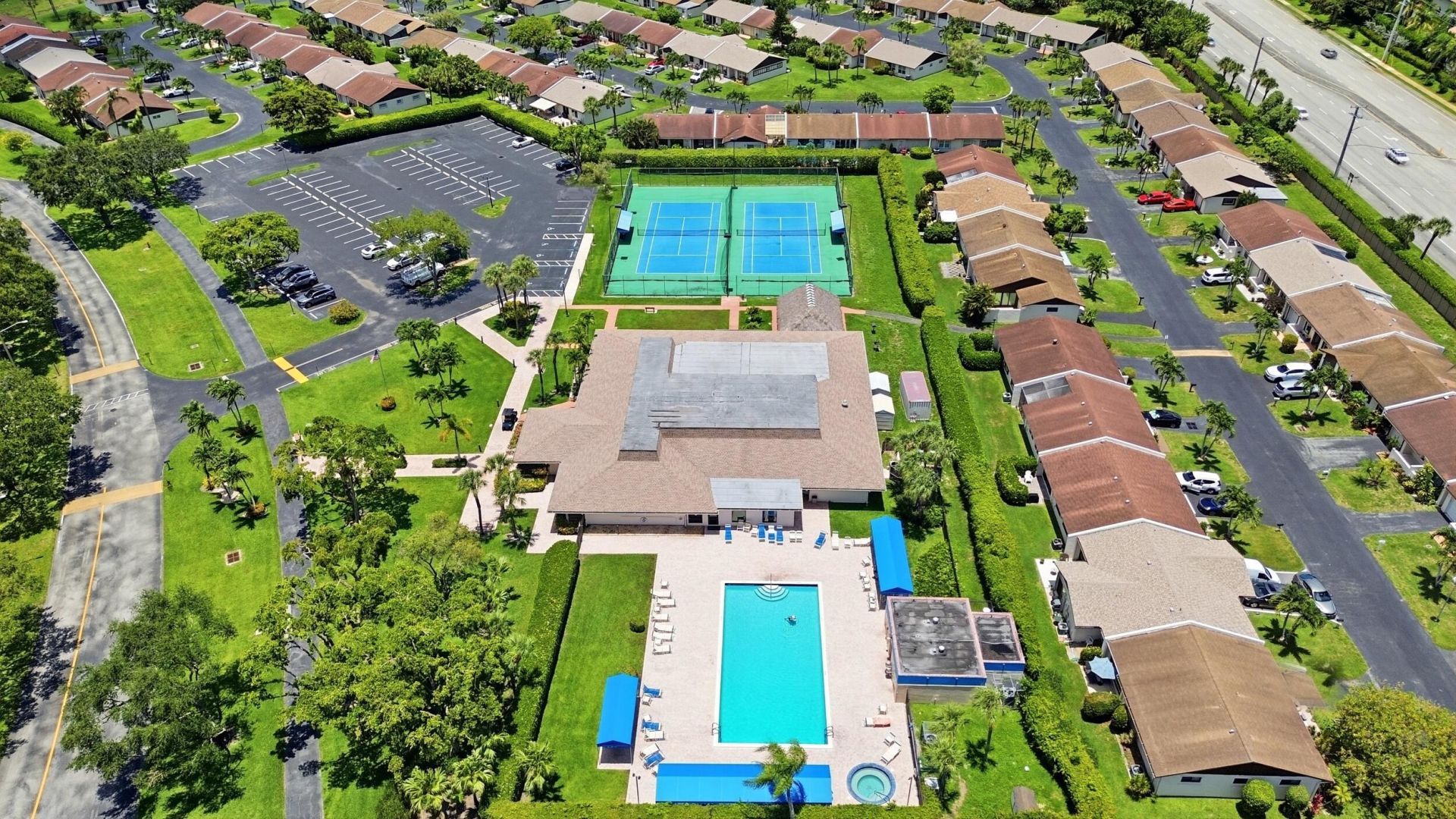 5160 Las Verdes Circle, Unit 101, Delray Beach, FL 33484 Photo