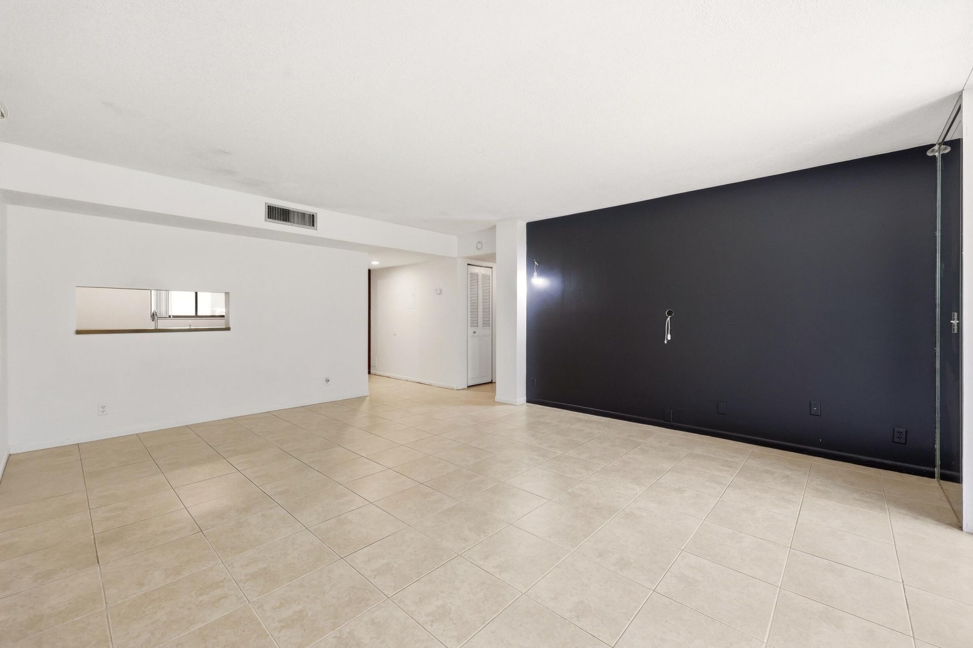5160 Las Verdes Circle, Unit 101, Delray Beach, FL 33484 Photo