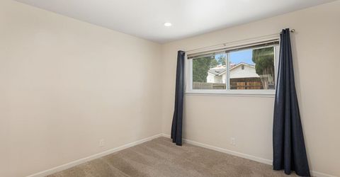 2650 Water Tree Way, Sacramento, CA 95826 Photo
