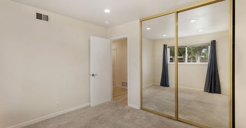 2650 Water Tree Way, Sacramento, CA 95826 Photo