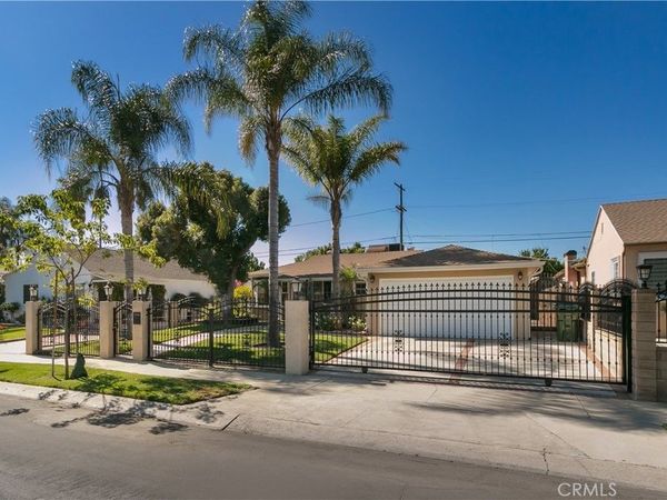 6313 Bluebell Avenue, North Hollywood, CA 91606