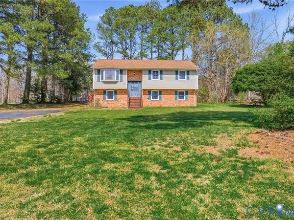2300 Burgage Lane, South Prince George, VA 23805