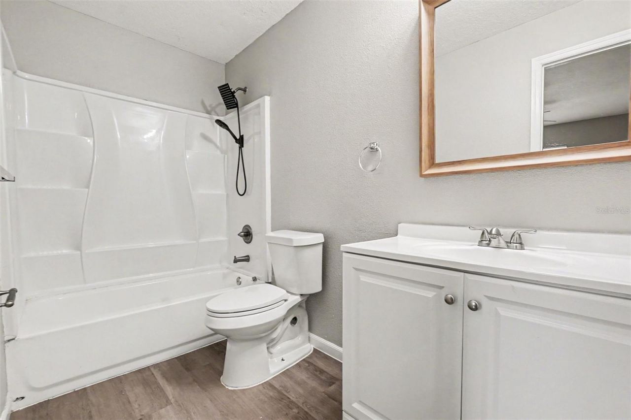 2608 5th Avenue E, Palmetto, FL 34221 Photo