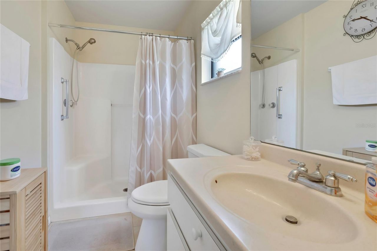 547 W Hillwood Path , Beverly Hills, FL 34465 Photo