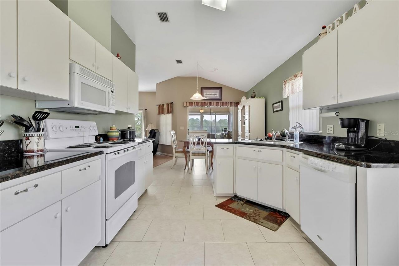 547 W Hillwood Path , Beverly Hills, FL 34465 Photo