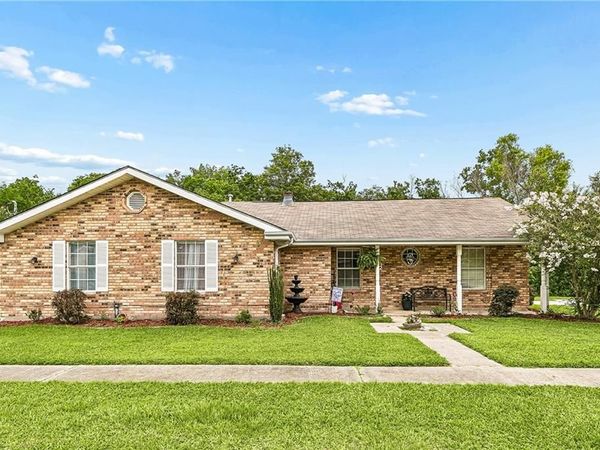 3212 MERAUX Lane , Meraux, LA 70075