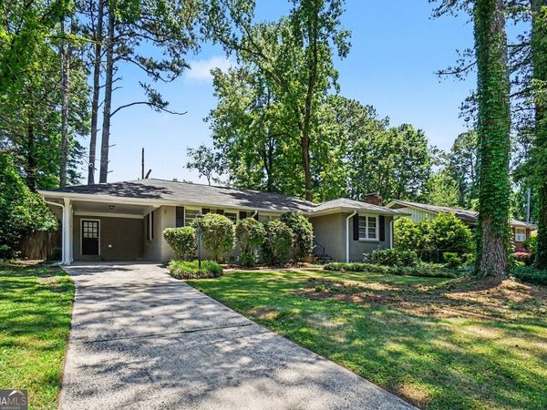 533 Robin Lane SE, Marietta, GA 30067