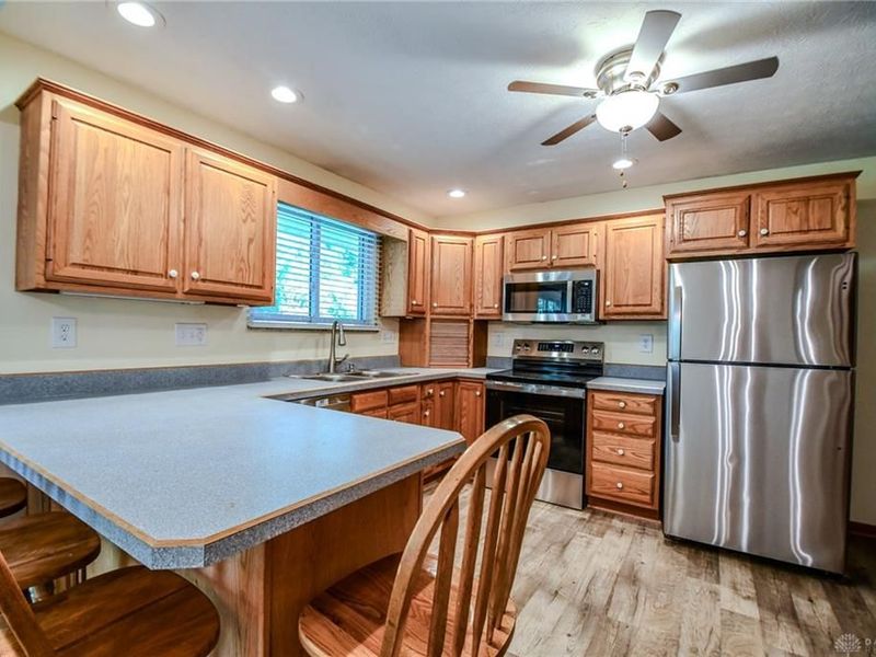 96 Pine Bluff Drive, Beavercreek, OH 45440 Photo 12