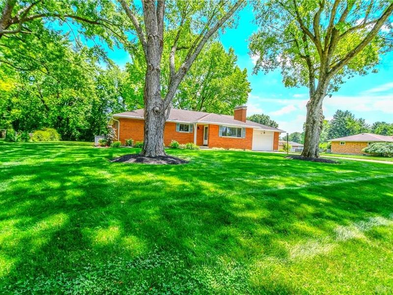 96 Pine Bluff Drive, Beavercreek, OH 45440 Photo 3