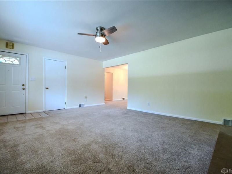 96 Pine Bluff Drive, Beavercreek, OH 45440 Photo 6