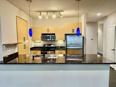 4605 Cedar Springs Road, Unit 233, Dallas, TX 75219