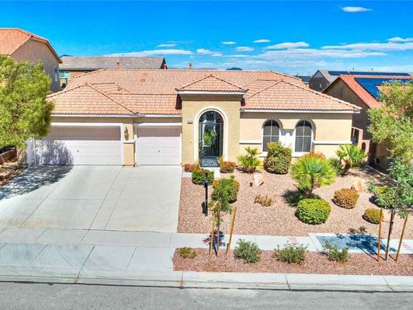 6536 Black Oaks Street, North Las Vegas, NV 89084