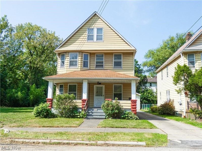 3864 E 52nd Street, Newburgh Heights, OH 44105 Photo 1