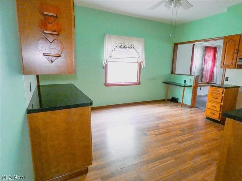 3864 E 52nd Street, Newburgh Heights, OH 44105 Photo 5