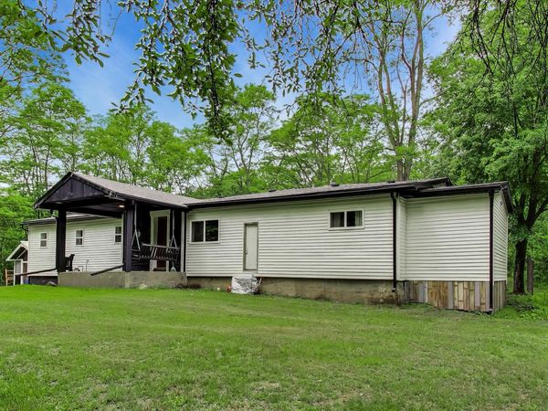 6788 N 400 W , Michigan City, IN 46360