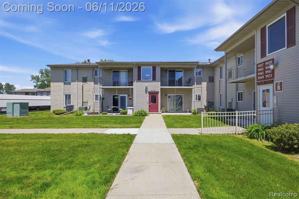 9921 Allen Pointe Drive , Allen Park, MI 48101 Main Photo