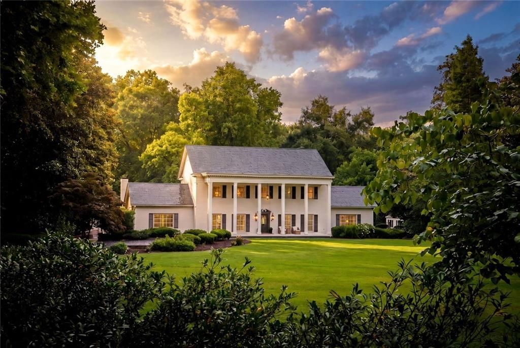 3955 Northside Drive Nw, Atlanta, GA 30342 Main Photo