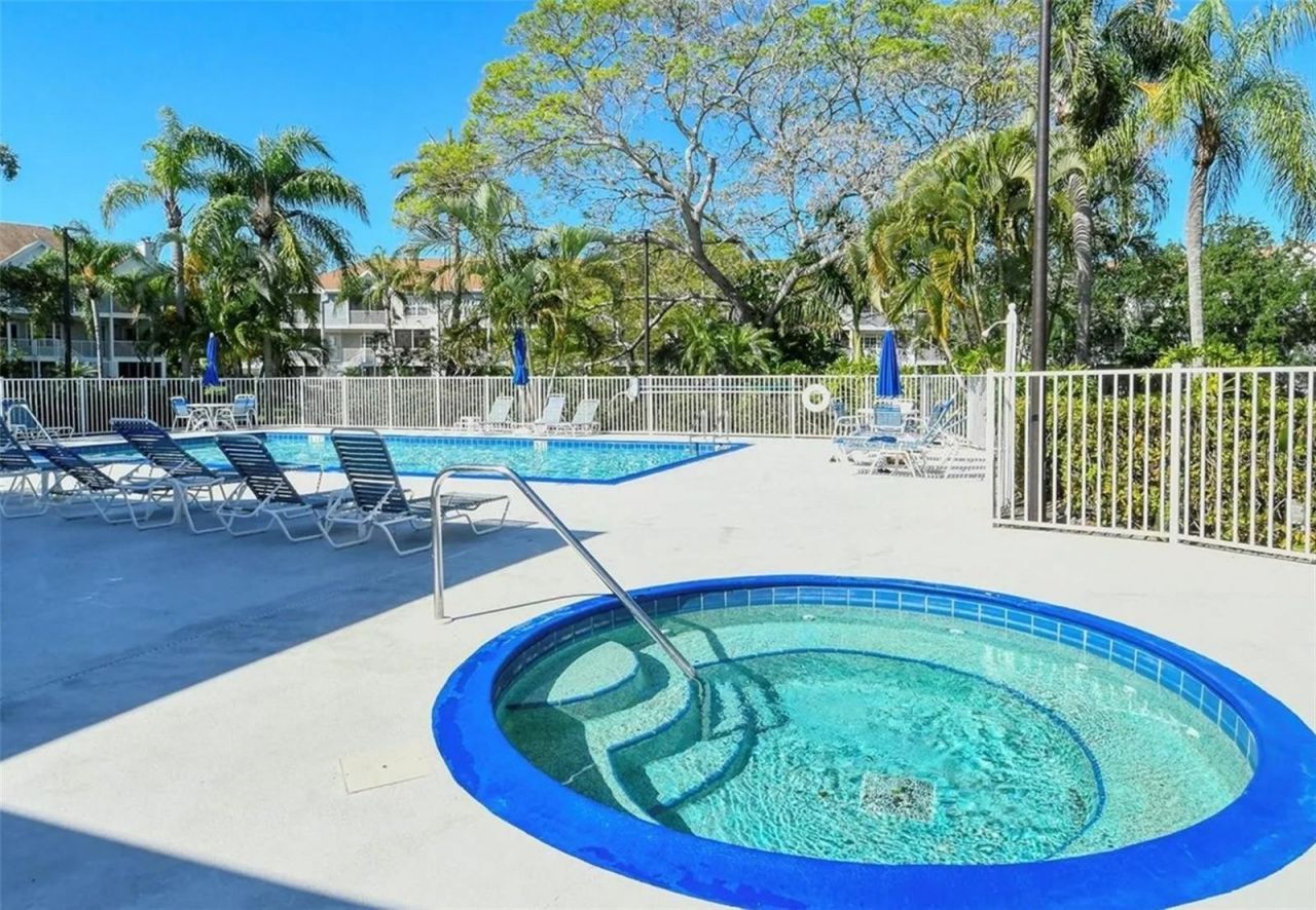 850 S Tamiami Trail , Unit 801, Sarasota, FL 34236 Photo