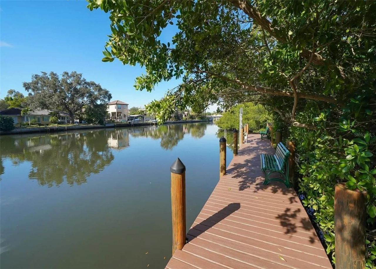 850 S Tamiami Trail , Unit 801, Sarasota, FL 34236 Photo