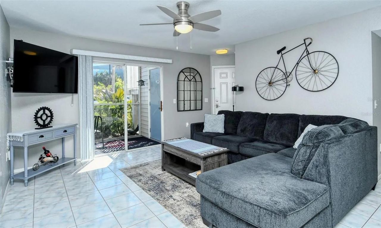 850 S Tamiami Trail , Unit 801, Sarasota, FL 34236 Photo