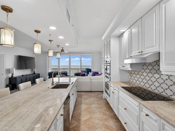 4180 N Hwy A1a, Unit #604, Hutchinson Island, FL 34949