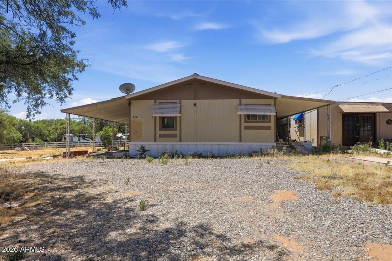 1520 S Winslow Way, Cornville, AZ 86325 Main Photo