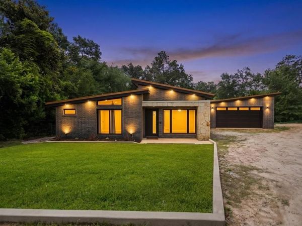 215 Brookside Drive , Hideaway, TX 75771