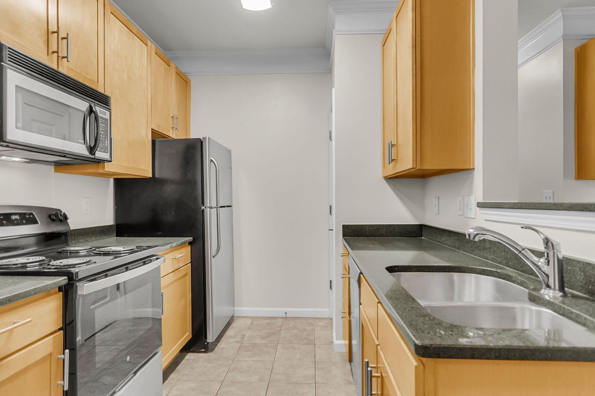 1755 Central Park Road Photo 9