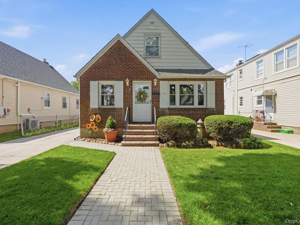 24616 86th Road , Bellerose, NY 11426