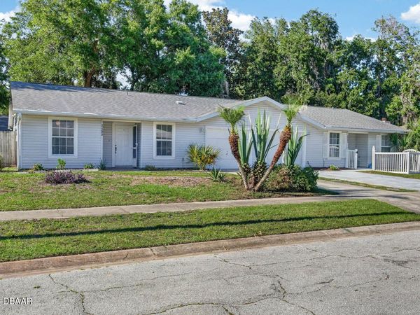1133 Squirrel Nest Lane, Port Orange, FL 32129