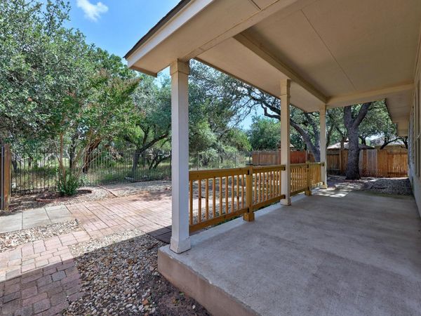 3808 Noe LN, Round Rock, TX 78681