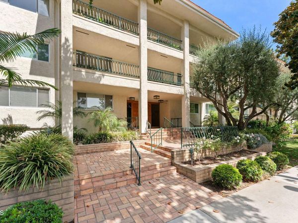420 S Madison Avenue, Unit 105, Pasadena, CA 91101